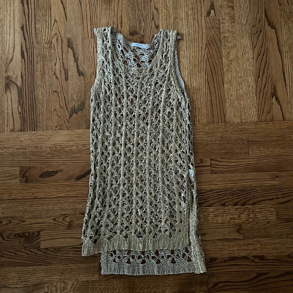 Leana Paris womens gold cover up -NEW - never worn